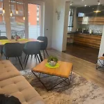 Like Apartment